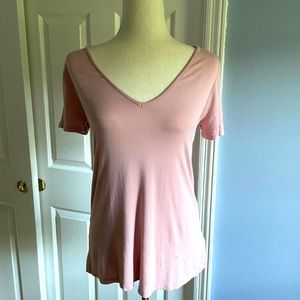 Cherish Soft Pink V-Neck T-Shirt Medium Flowy Stretch Rayon Blend Top Blouse